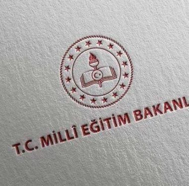 Okullar kapanacak mı? Hangi sınıf düzeyinde yüz yüze eğitime devam edilecek? 43 meb