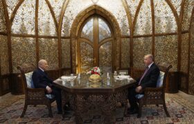 Cumhurbaşkanı Erdoğan ve Bahçeli baş başa iftar yemeğinde 41 erdoğan ve bahçeli özbek otağında iftar yemeğinde